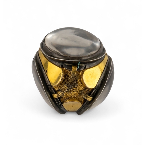 86 - Jean II Rousseau, Geneva, circa 1640An important one-handed pre-balanced verge watch in the form of ... 