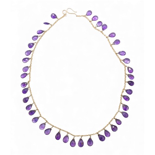 26 - ContemporaryA pretty amethyst briolette and yellow gold fringe necklaceWeight: Approx. 13.3 grams Di... 