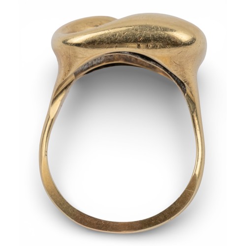 13 - 1970s, A 14k gold abstract dress ringTotal weight: Approx. 14.3 g.Finger size: R