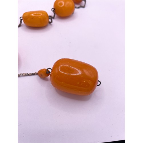 5 - Ottoman, Baltic amber bead necklace, composed of eight large butterscotch amber beads. With fine fan... 