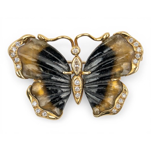 61 - An 18 ct. gold tourmaline and diamond butterfly brooch, circa 1960sThe thorax set with a single marq... 