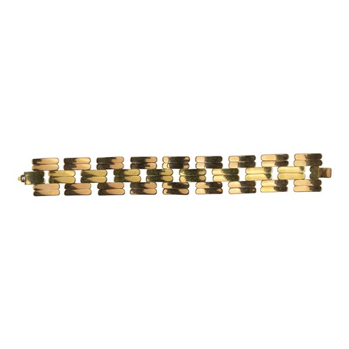 119 - A very fine two-tone 18k gold bracelet, circa 1940sIn excellent conditionTotal length: Approx. 18 cm... 