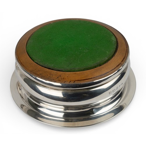 154 - George VIA silver wine coaster, with vine decoration to the border. Hallmarked Birmingham, 1937. Wit... 