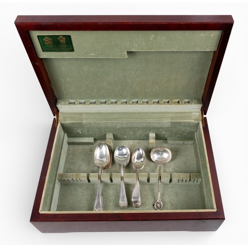 167 - A large group of silver cutlery, all hallmarked and contained in a felt-lined Arthur Price wooden bo... 