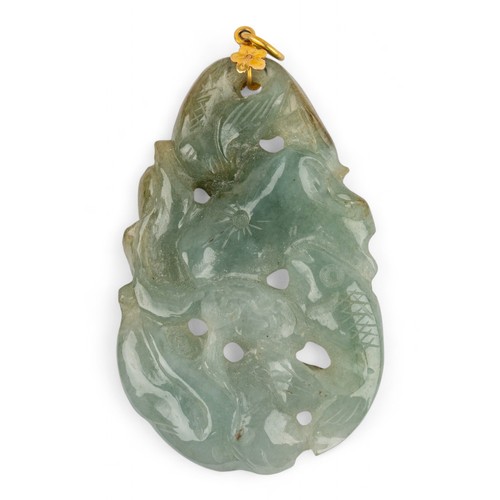22 - A pale celadon and green nephrite bead necklaceTogether with a carved jadeite carp and lotus scroll ... 