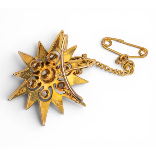 25 - Victorian, A 15ct gold split pearl and diamond star brooch/pendantDimensions: Approx. 2.7 cm. (W)Tot... 