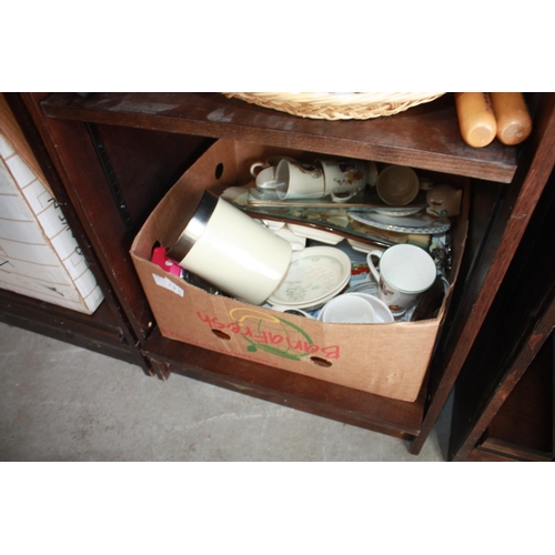174 - Box of Kitchenalia including Casserole Dishes, etc.