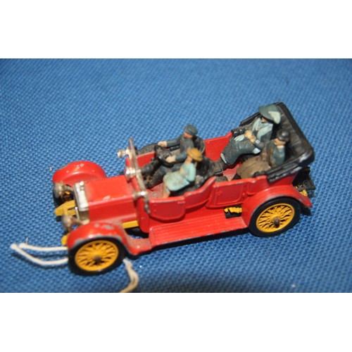 219 - Corgi Classics 1910 38HP Daimler. Ref CT9021 (windscreen danaged)