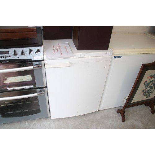 42 - Miele Larder Fridge