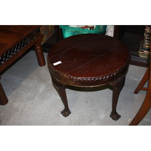 113 - Dark Wood Circular Occasional Table with Carved Edge and on Turned and Tapered Legs Terminating in B... 