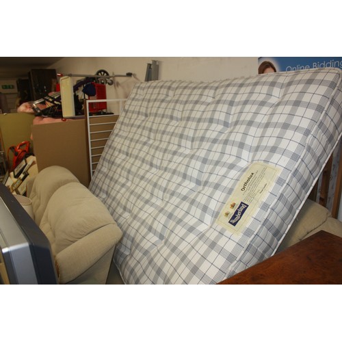 125 - Slumberland Otrholux Pocket Sprung Firm Double Mattress (vgc)