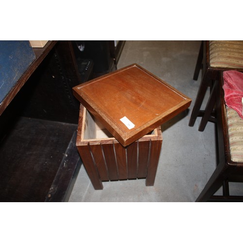 77 - Small Storage Box