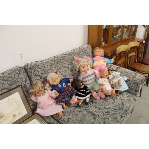 154 - Collection of Dolls including 2 Large 27