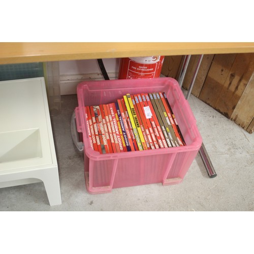 187 - Box of (approx 25) Shoot Annuals