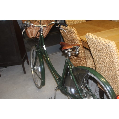 171 - Pashley Princess Sovereign Lady's Bicycle in VGC with a Brooks Leather Saddle. Some ten years old - ... 