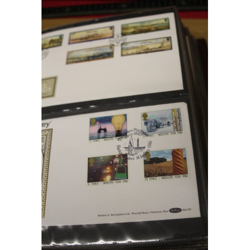 10 - SG Major Cover Album with One Hundred and Thirty-Six GB, Jersey, Guernsey, Isle of Man and Alderney ... 