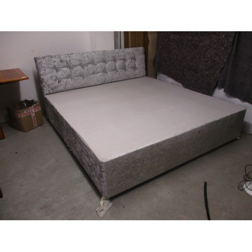 126 - King-size Drawer Divan Bed Base with four drawers and matching Headboard