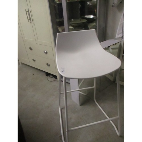 64 - Bar Stool in White on a Metal Frame