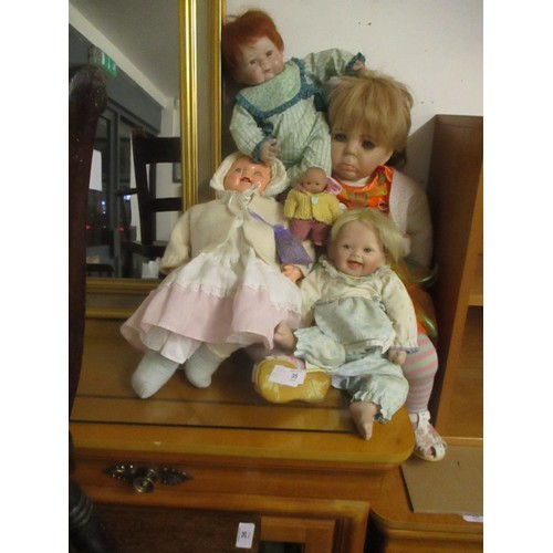 35 - Collection of Dolls:  Largest approx 32