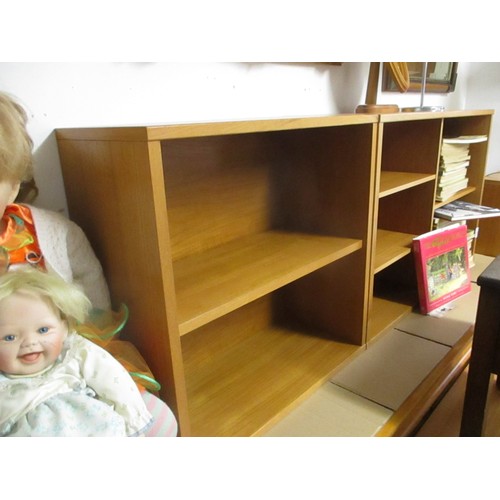 48 - Tapley 33 Teak Storage/Display Unit (in Two Pieces) - 55