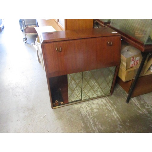 95 - Vintage Teak Drinks Cabinet having a Mirror Front and Mirror Interior and on Sputnik Legs (Legs need... 