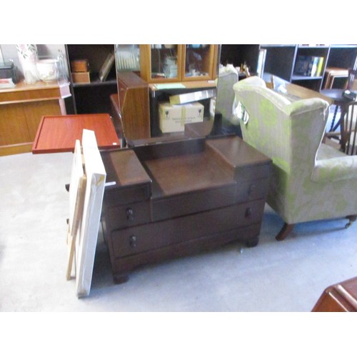 152 - Lebus Inter-War Mahogany Dressing Chest having Two Wide Drawers and Mirror (39