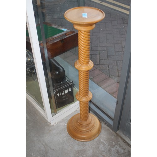 135 - Light Oak Torchere Stand with Spiral Stem