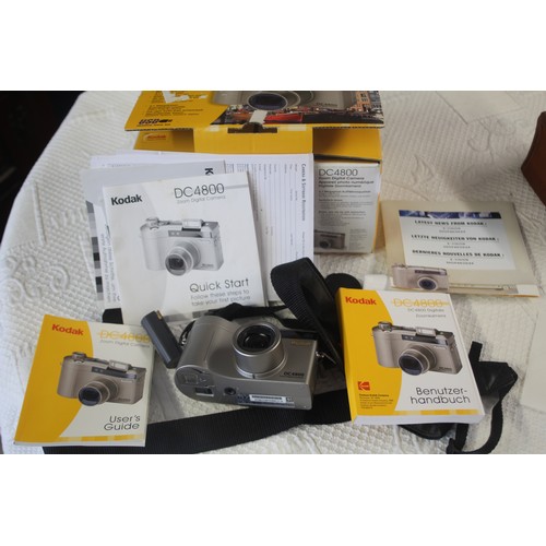 37 - Boxed Kodak DC4800 Digital Camera with Instructions and CD Drive