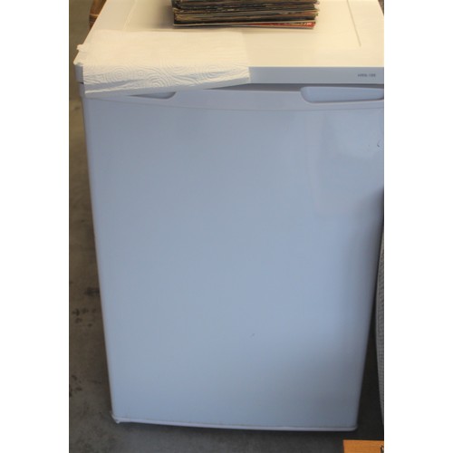 152 - Haier White Under-Counter Larder Fridge (vgc)
Serial 8RNJ186