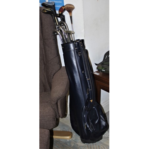 184 - Set of Golf Clubs and Bag