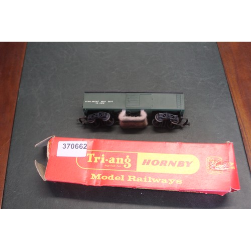 247 - Boxed Tri-ang Hornby Track Cleaning Car R344