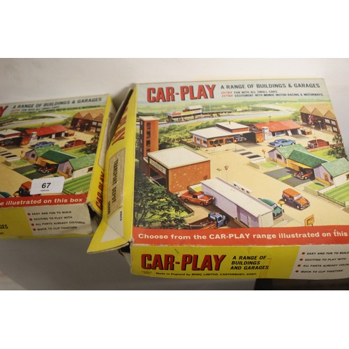 67 - Two Tri-ang Minic Car-Play Buildings- Transport Depot and Bungalow Kit