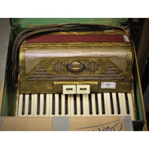 24 - Pigliacampo Accordion