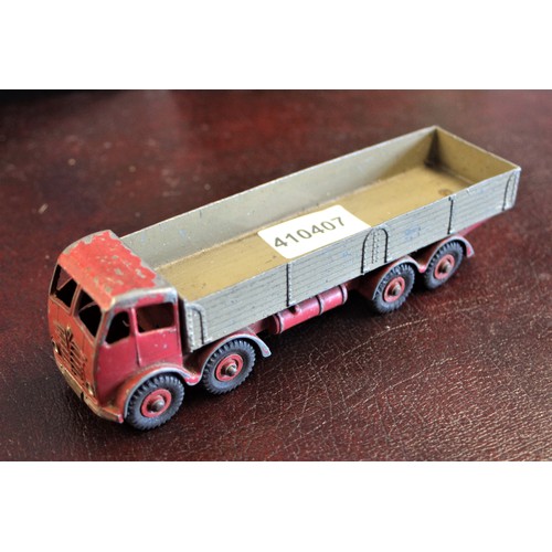 9 - Dinky Supertoys Foden Drop-Leaf Eight Wheel Wagon in Red and Grey