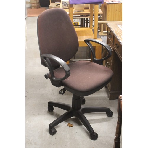 165 - Five-Branch Office Chair