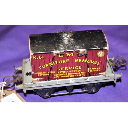 81 - Hornby O Gauge Flat Wagon with LMS Furniture Removal Container and Chain