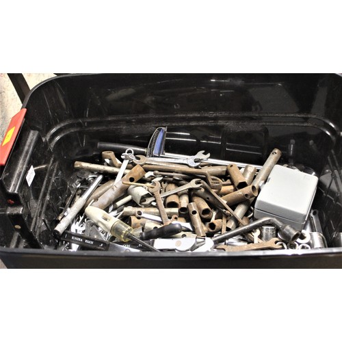 184 - Large Selection of Car Tools, Ratchets and Spanners