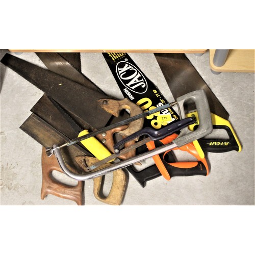 313 - Selection of Handsaws