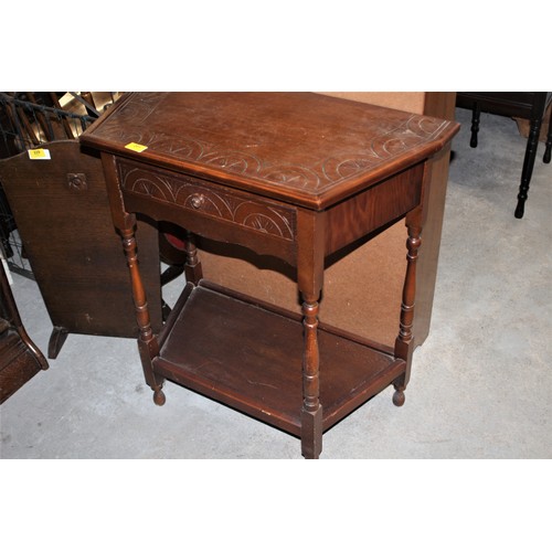 201 - Small Oak Hall Table