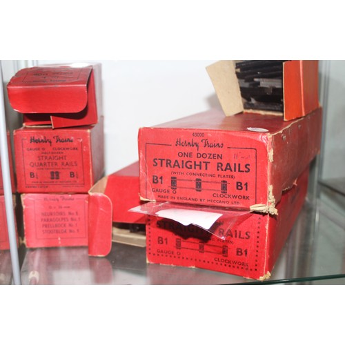 14 - Boxed Hornby Track O Gauge:  12 x B1 Straight Rails plus quarter straights and Buffer Stops