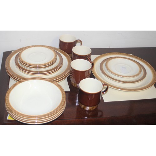 27 - Poole Pottery Four-Place Setting Breakfast Set in the Chestnut Brown Pattern (4 Large Plates, 4 Side... 