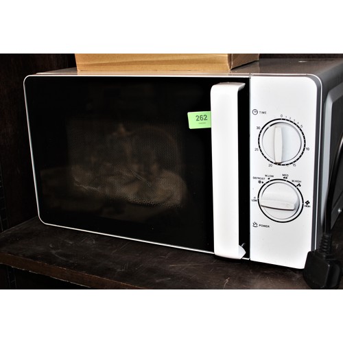 76 - A Morrisons Essentials 800 Watt Manual Microwave