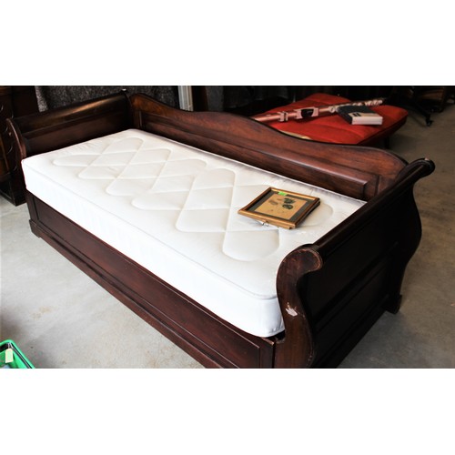 196 - Mahogany Truckle/Sleigh Bed - Measures - 86