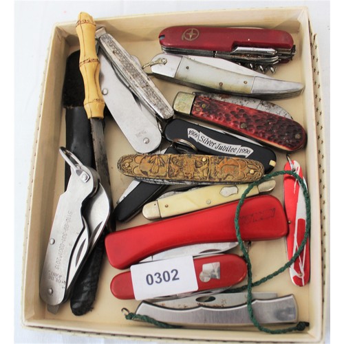 87 - Selection of Pen Knives, etc