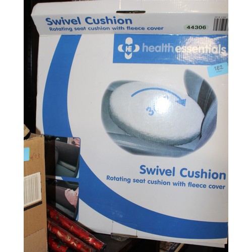 182 - Boxed Essentials Swivel Cushion