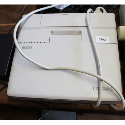 81 - Vintage Toshiba Electric Typewriter T1200XE with Battery and Power Adaptor (Good Condition)