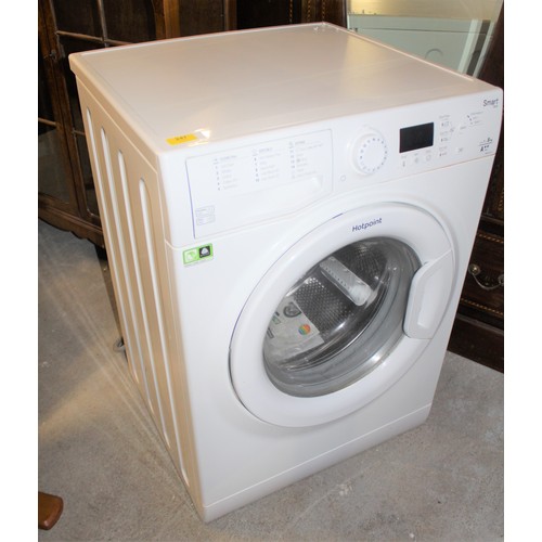 70 - Hotpoint A++ Smart Tech 8 kg 1400 Spin Washing Machine Model No. WMFUG 842 (Near New Condition and w... 