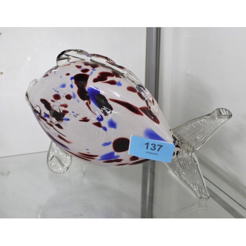 137 - Murano Glass Fish
