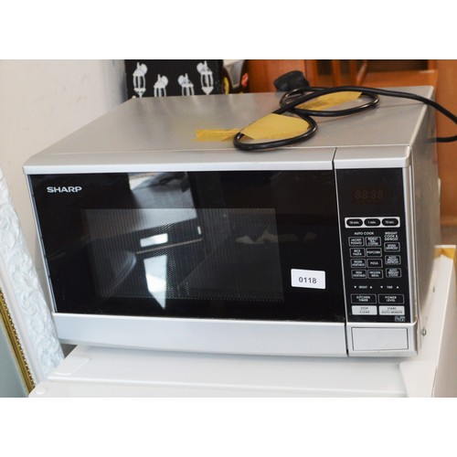 52 - Sharp 800W Microwave