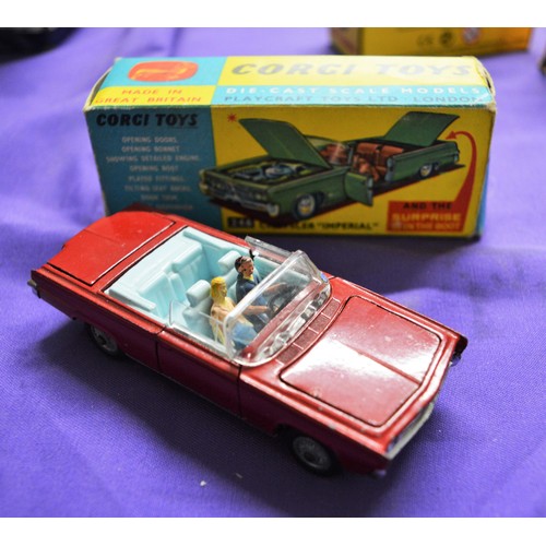 280 - Boxed Corgi 248 Chrysler Imperial (vgc)